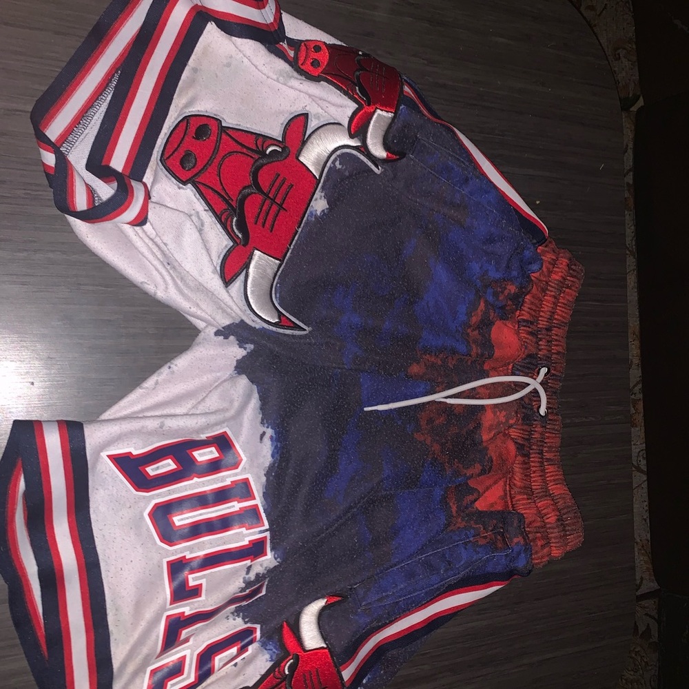 Bulls shorts
